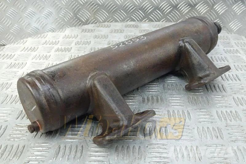 Cummins 4975879 Oil cooler / Ölkühler / Chłodnica oleju エンジン