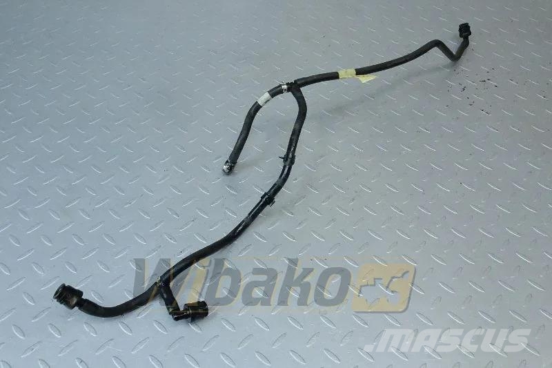 Cummins 4994934 Fuel line / Kraftstoffleitung / Przewód pa Motoren