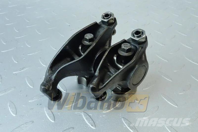 Cummins 4995602 Rocker arm / Kipphebel / Dźwignia zaworowa Motoren