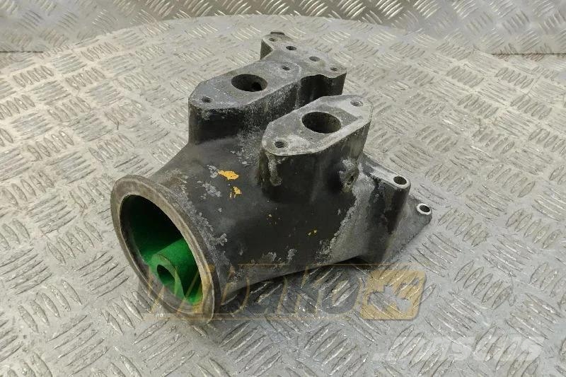 Cummins 5269320 Inlet mainfold hub / Łącznik kolektora ssą Motorer