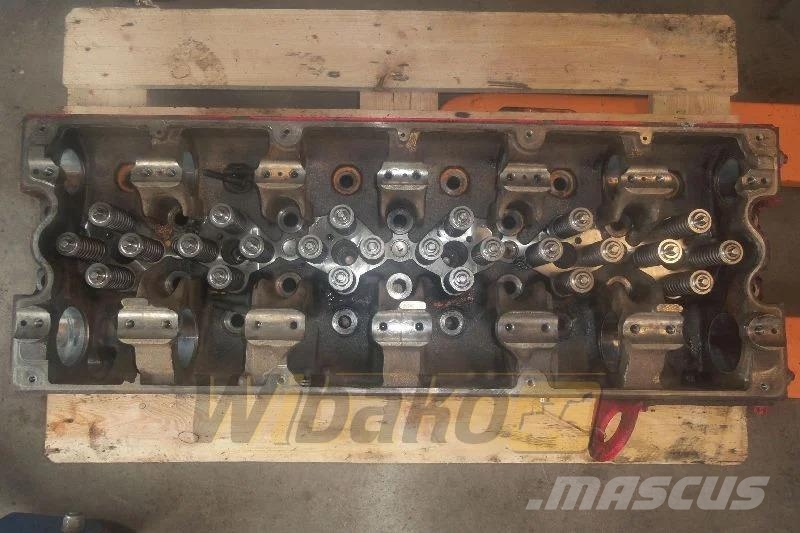 Cummins ISX15 4026541 Cylinder head / Zylinderkopf / Głowi Engines