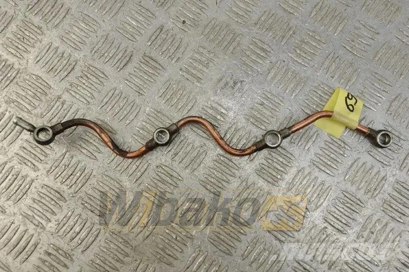 Deutz 04102374 Fuel line / Przewód paliwa Motoren