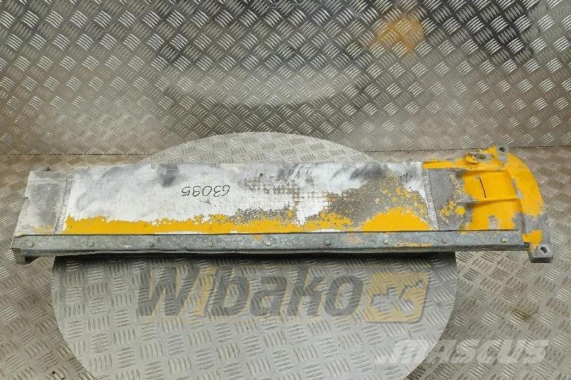 Deutz 04143216 Oil radiator / Ölkühler / Chłodnica oleju Motorer