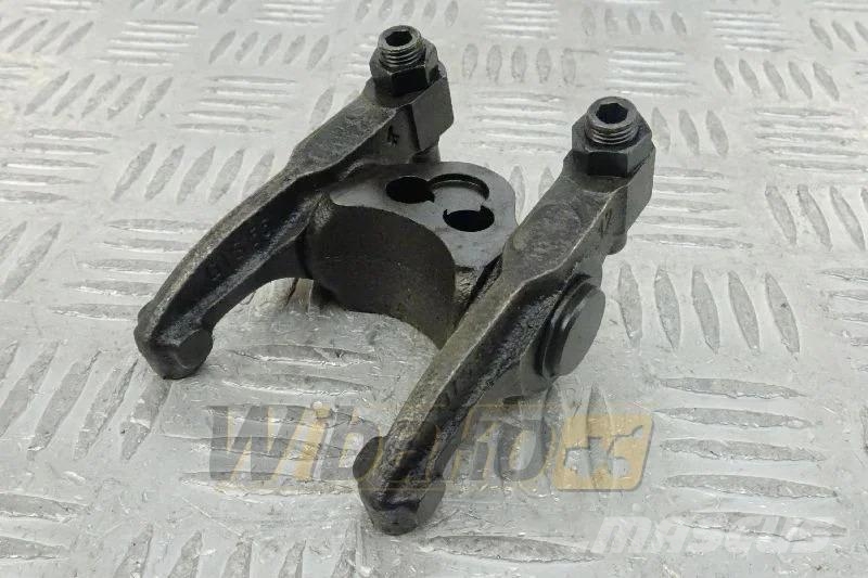 Deutz 04174058 Rocker arm / Kipphebel / Dźwignia zaworow Motoren