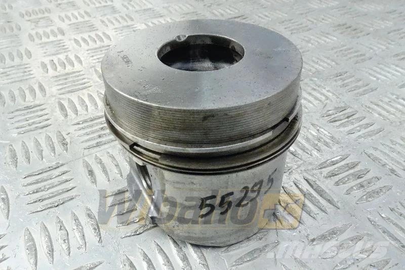 Deutz 04179914 Engine piston / Motorkolben / Tłok silnik Двигуни