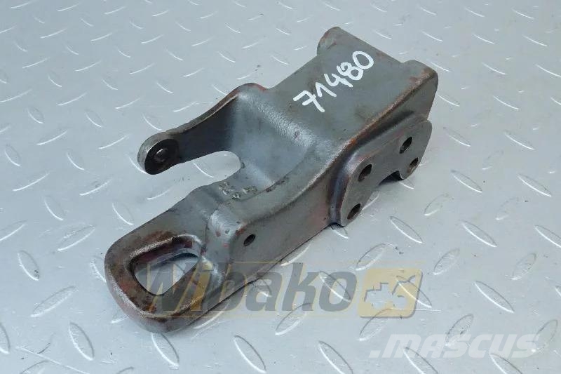 Deutz 04209684RY Alternator bracket / Lichtmaschinenhalt Engines