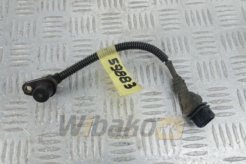 Deutz 04210924 Speed sensor / Drehzahlsensor / Czujnik o Engines