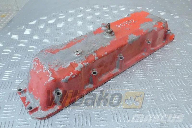 Deutz 04222040RY Oil cooler housing / Obudowa chłodniczk Motorer