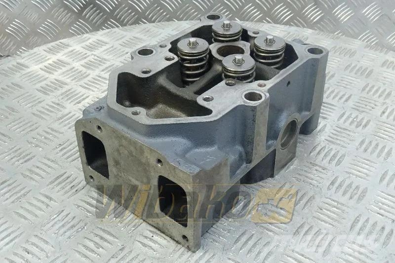 Deutz 04226976 Cylinder head / Zylinderkopf / Głowica Engines