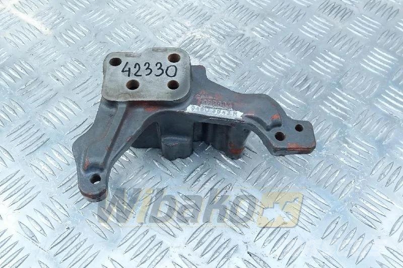 Deutz 04254429 Alternator bracket / Lichtmaschinenhalter Motorer