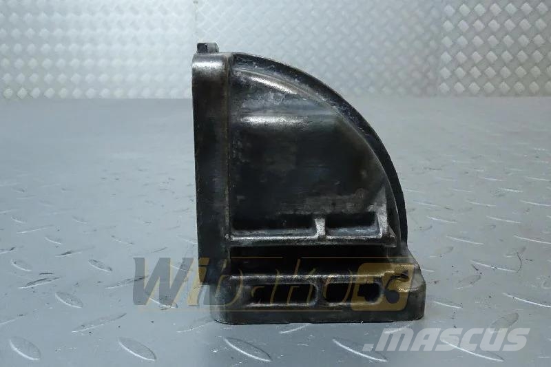 Deutz 04258696 Intake manifold elbow / Ansaugkrümmer-Win Engines