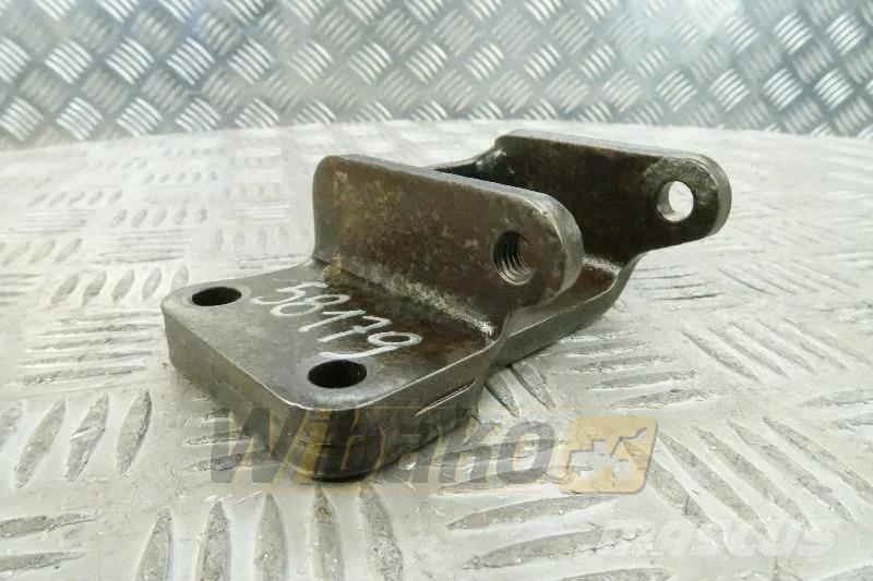 Deutz 04258840 Alternator bracket / Lichtmaschinenhalter Motori