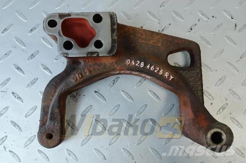 Deutz 04284625RY Alternator bracket / Lichtmaschinenhalt Motorer