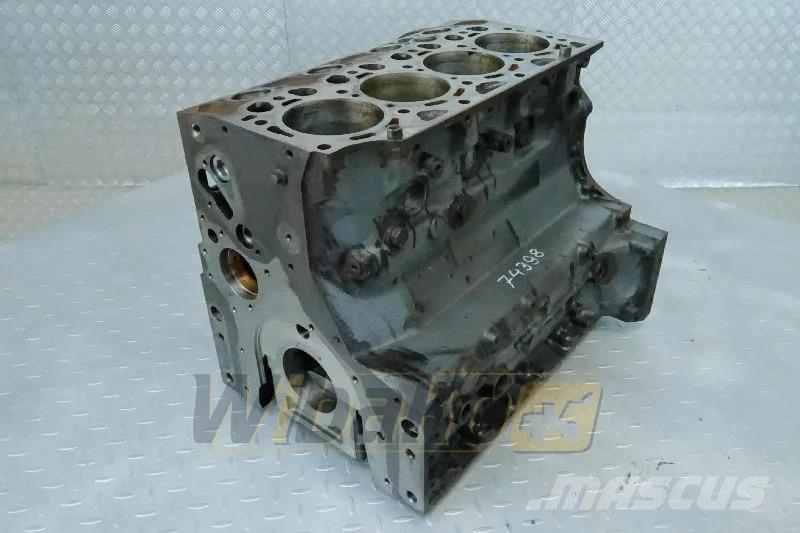 Deutz 04289542RY Crankcase / Motor block / Blok silnika Motoren
