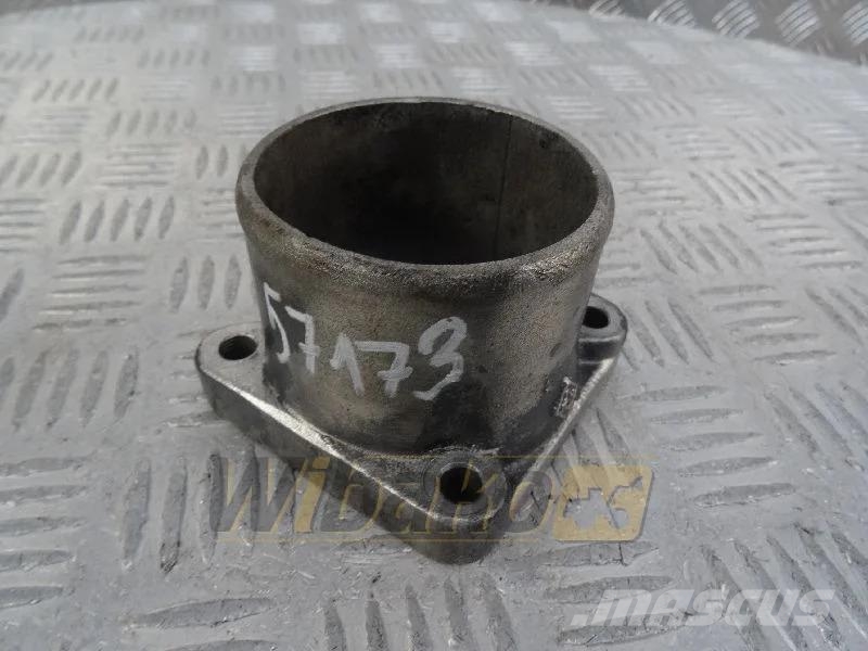 Deutz 04295761 Intake manifold connector / Ansaugkrümmer محركات