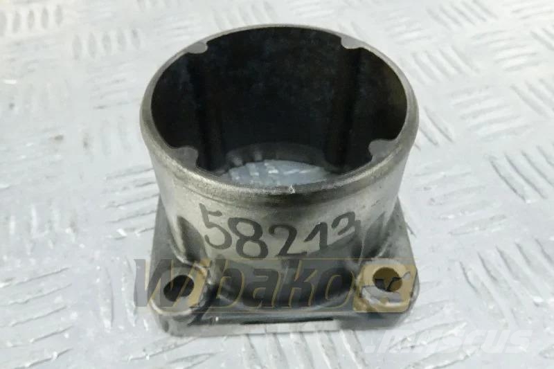 Deutz 04295761 Intake manifold connector / Ansaugkrümmer Motorok
