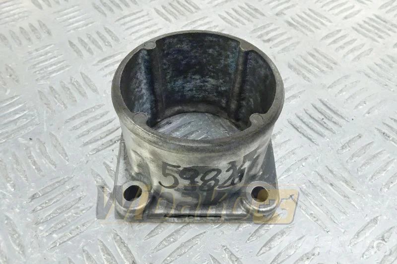 Deutz 04295761 Intake manifold connector / Ansaugkrümmer エンジン