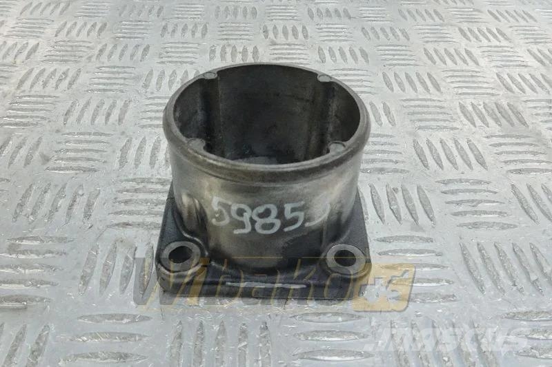 Deutz 04295761 Intake manifold connector / Ansaugkrümmer Motores
