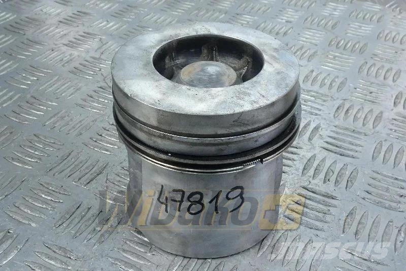 Deutz 04501352 Engine piston / Motorkolben / Tłok silnik Motorer