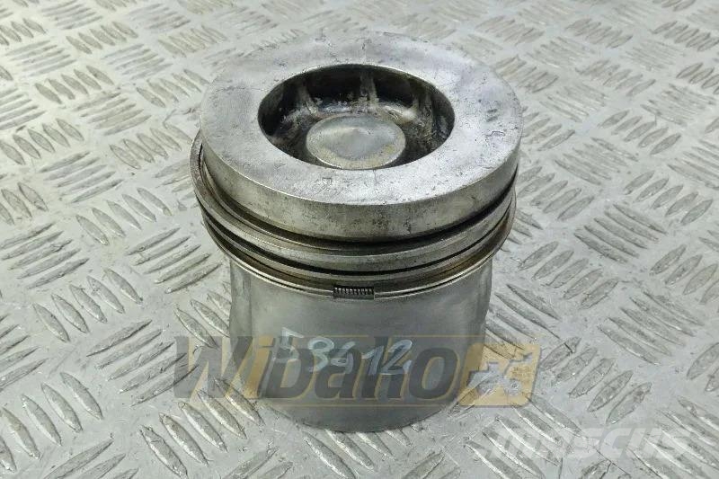 Deutz 04501352 Engine piston / Motorkolben / Tłok silnik Motori