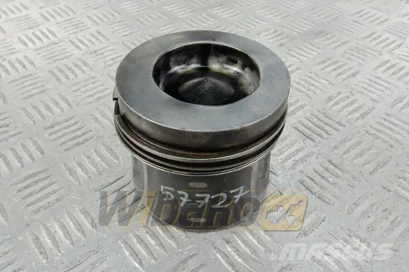 Deutz 04501383 Engine piston / Motorkolben / Tłok silnik Engines
