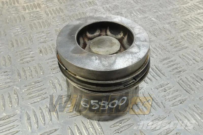 Deutz 04501383 Engine piston / Motorkolben / Tłok silnik Двигуни