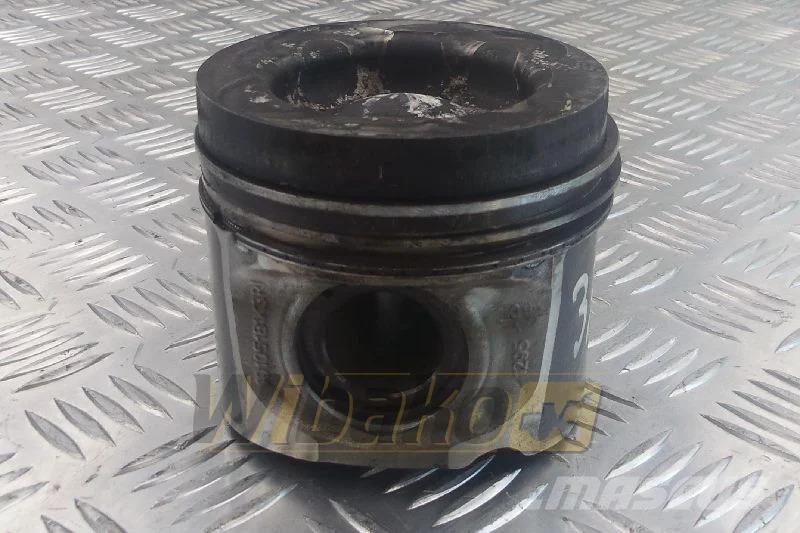 Deutz 04509329 Engine piston / Motorkolben / Tłok silnik Motorer