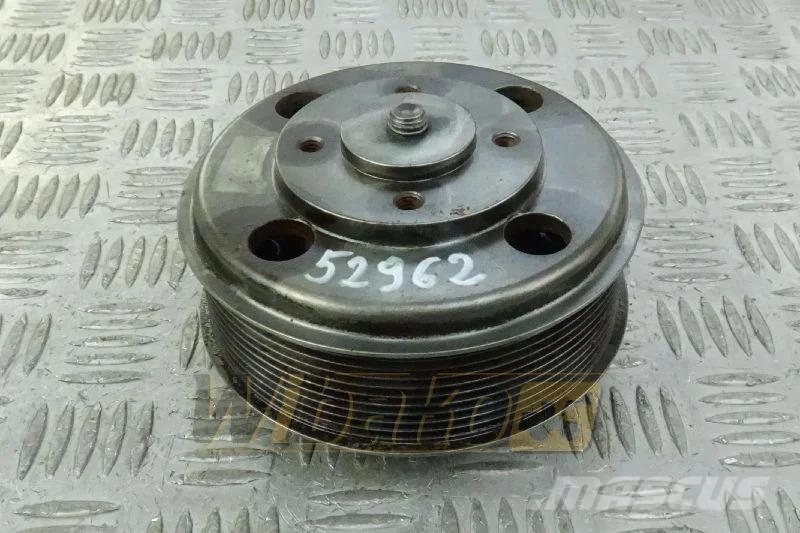 Deutz 04514666 Fan drive / Lüfterantrieb / Podstawa went エンジン