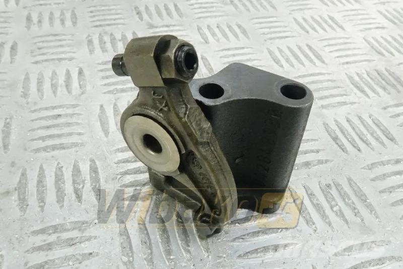 Deutz 04515735 Rocker arm / Kipphebel / Dźwignia zaworow Motoren