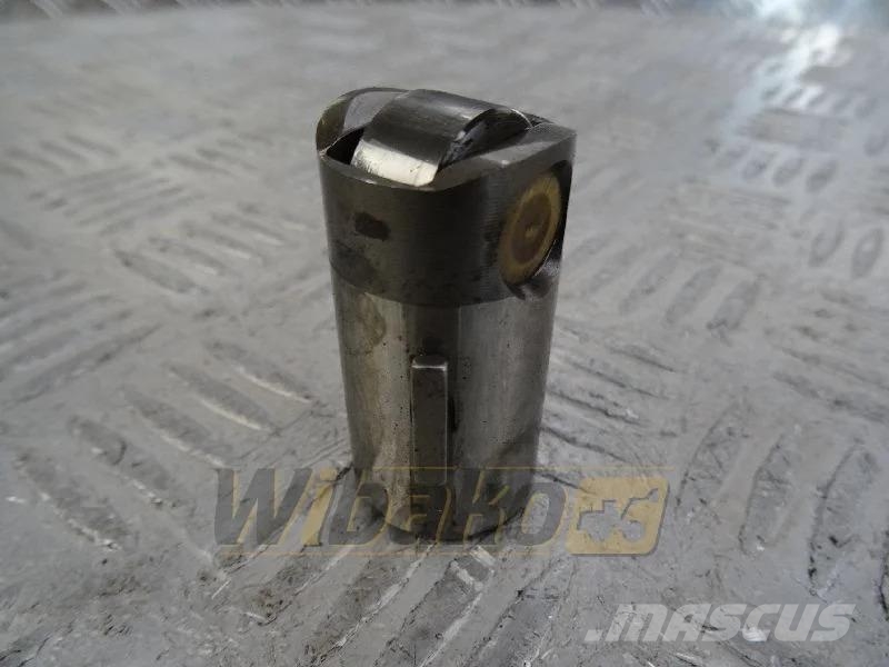 Deutz 04914481 Roller tappet / Rollenstößel / Popychacz  Motori