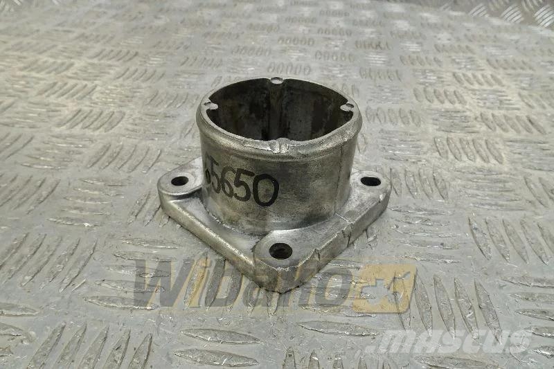 Deutz 04914671 Intake manifold connector / Ansaugkrümmer Двигуни