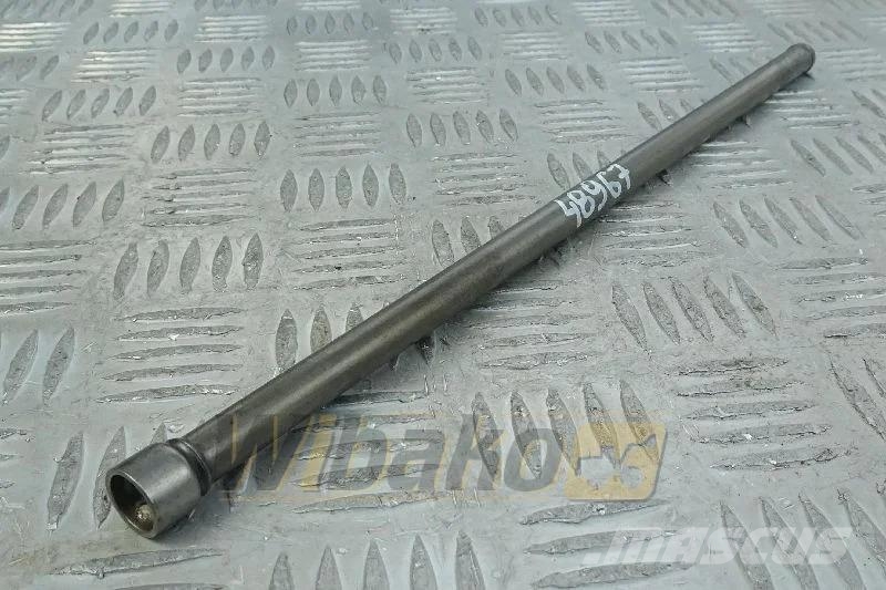 Deutz 04915792 Push rod / Stößelstange / Laska popychacz Motori