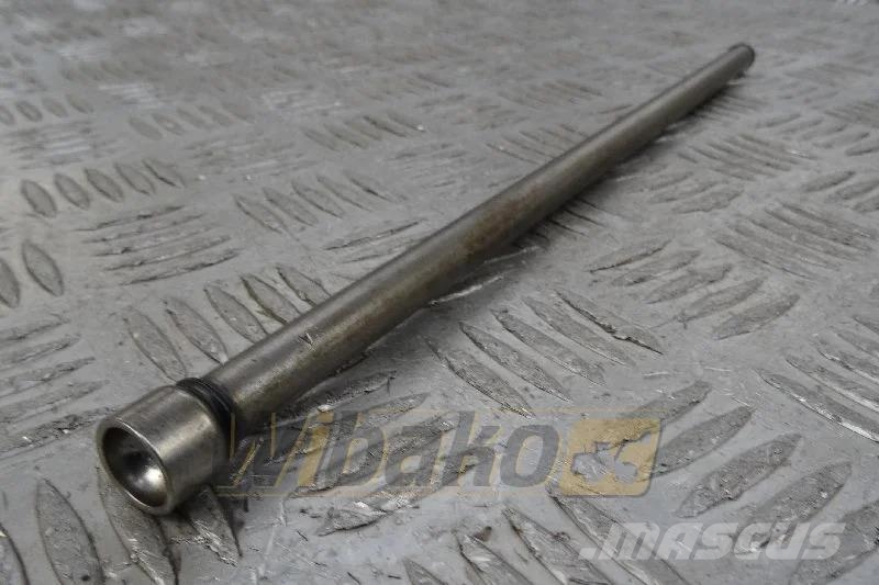 Deutz 04915792 Push rod / Stößelstange / Laska popychacz Motorer