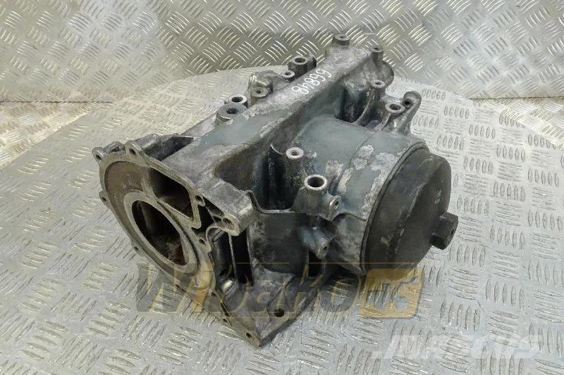 Deutz 04915928 Oil cooler housing / Obudowa chłodniczki Moteur