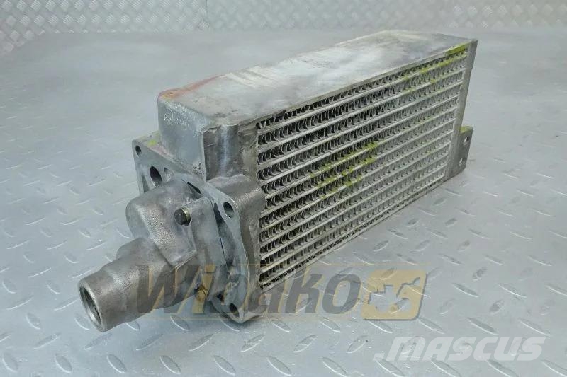 Deutz AKG90 02413049 Oil cooler / Ölkühler / Chłodnica o Двигатели