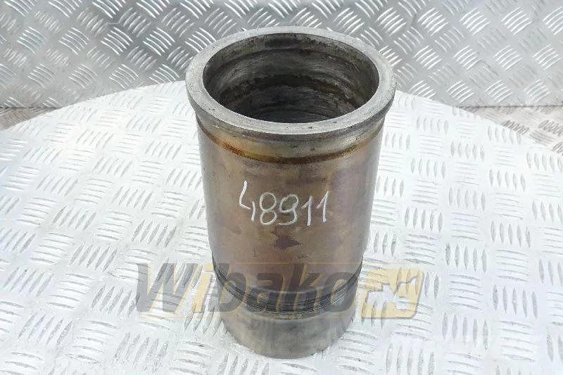 Deutz TCD7.8 / D8H 04907321 Cylinder liner / Zylinderlau Motoren