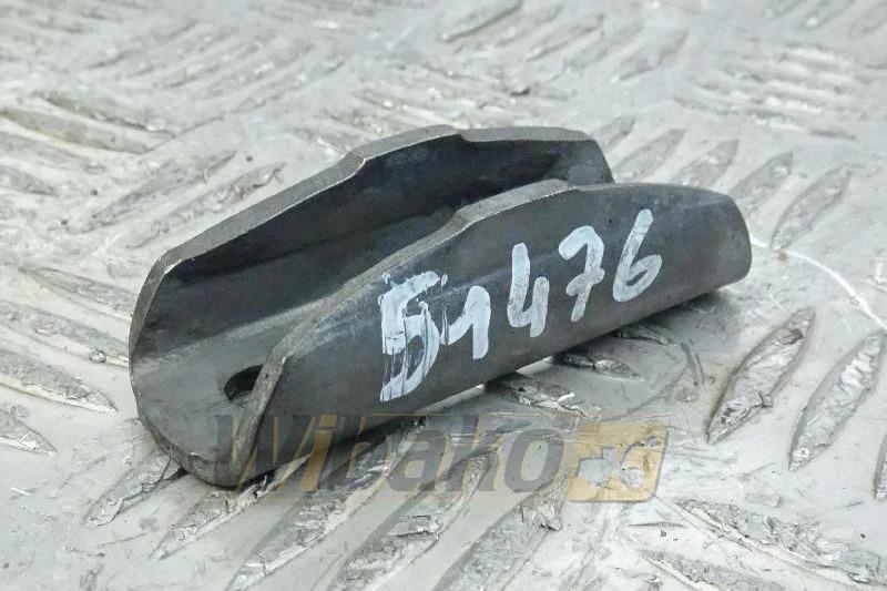 Hanomag D964T 3079533M1 Injector holder / Uchwyt wtryskiwa Motores