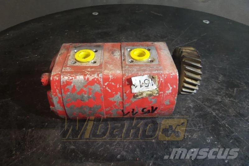HPI 01137063 W1443569 Gear pump / Zahnpumpe / Pomp Hydraulik