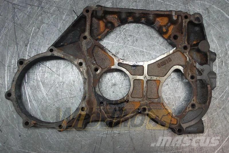 Isuzu 6BD1TLE-05 60513 Timing gear housing / Steuergehäu Moottorit