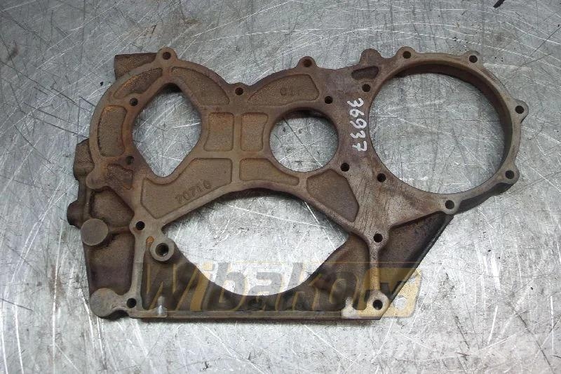 Isuzu A-6BG1TQB 70716 Timing gear housing / Steuergehäus Moottorit