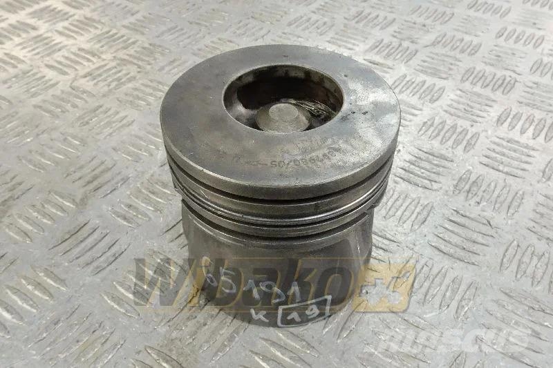 Iveco 4897980 Engine piston / Motorkolben / Tłok silnika Motori za građevinarstvo