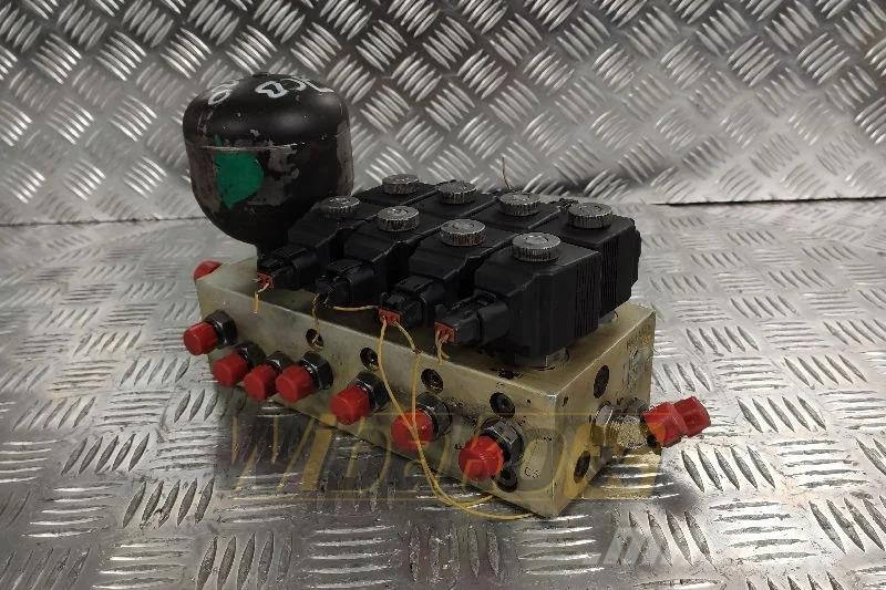 JCB JS220 MR19330 Valves set / Ventile (Komplet) / Zes Hidraulikos įrenginiai