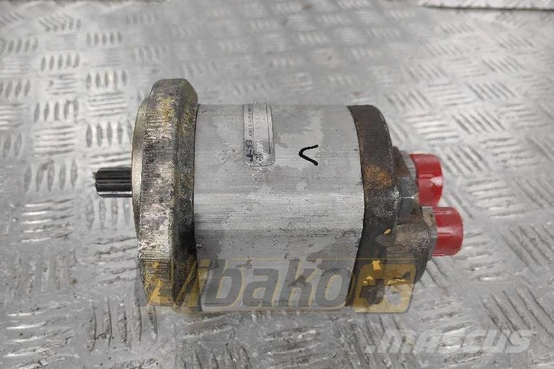  JSB W9A119R304NN 09951226 Gear pump / Zahnpumpe /  Hidraulice