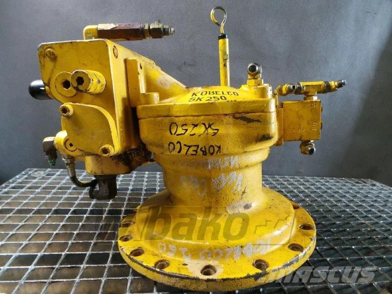 Kawasaki M2X170AOB-12A-01 Swing motor / Drehmotor / Silnik Hydraulikk