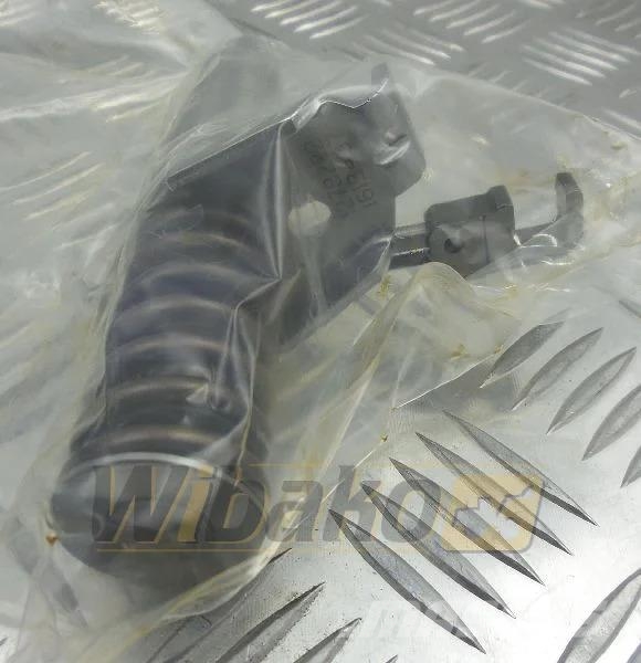 KMP 127-8222 Injector / Injektor / Wtryskiwacz Moteur