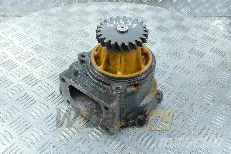 Komatsu SA6D125E-3 6154-61-1100 Water pump / Wasserpumpe / Motores