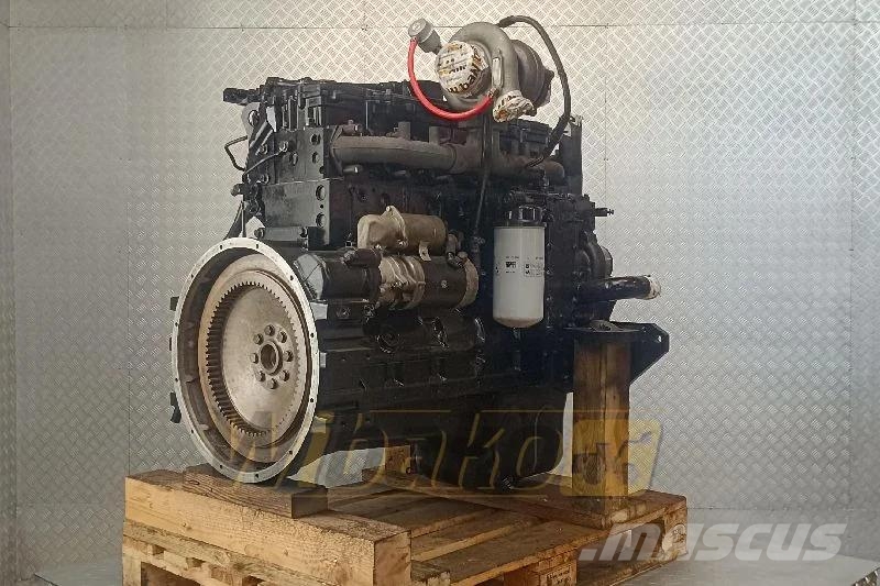 Komatsu SAA6D114E-1 Engine / Motor / Silnik Motorlar