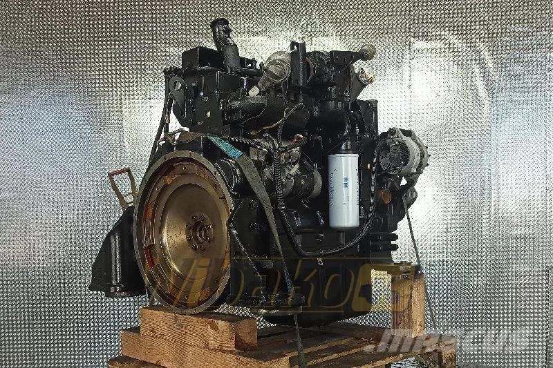 Komatsu SAA6D114E-4 Engine / Motor / Silnik Motores