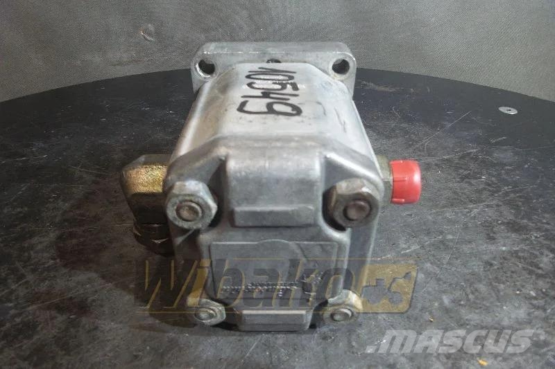 Lamborghini MLPS/C/220/C 27/09/99 Gear pump / Zahnpumpe / Pomp Hidraulikos įrenginiai