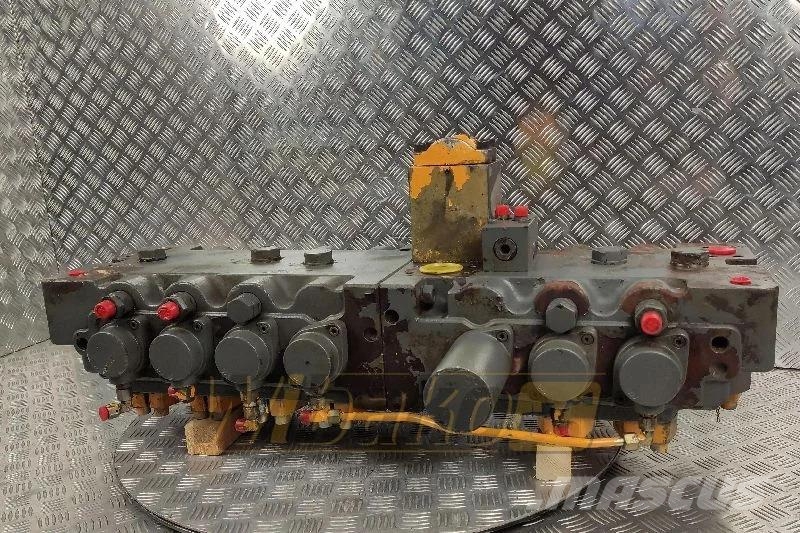 Liebherr 10000087 R900706577 Control valve / Steuerventil / Hidráulicos